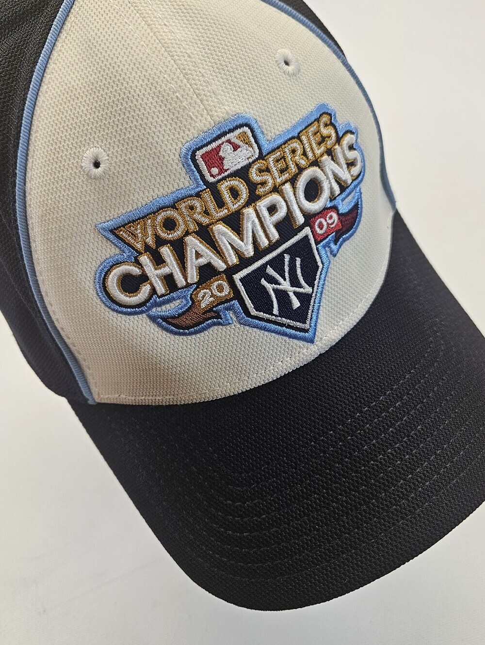 New York Yankees WORLD SERIES CHAMPS 2009 HAT, NEW ERA, 39Thirty, ONE SIZE